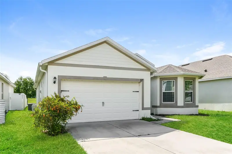 571 Autumn Stream Dr, FL