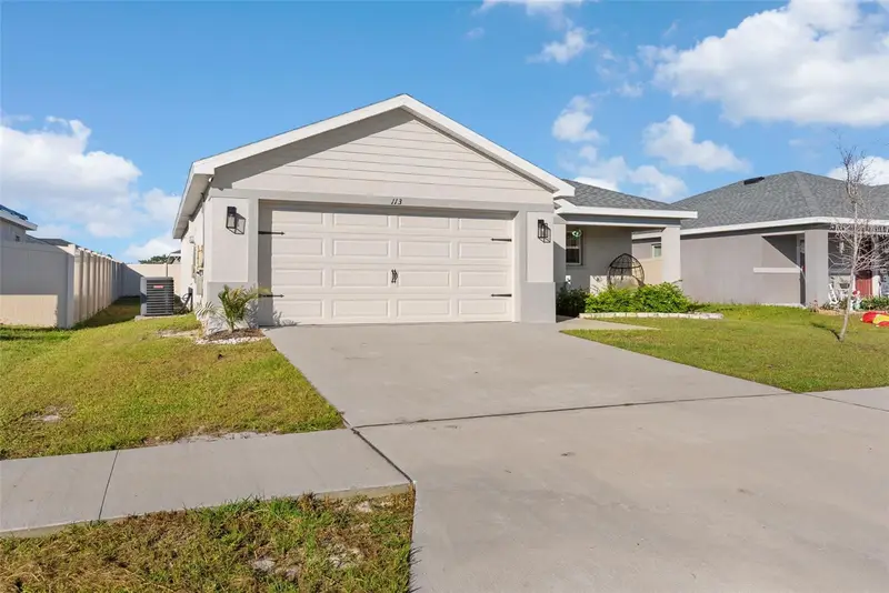 113 Eagle Summit Dr, FL