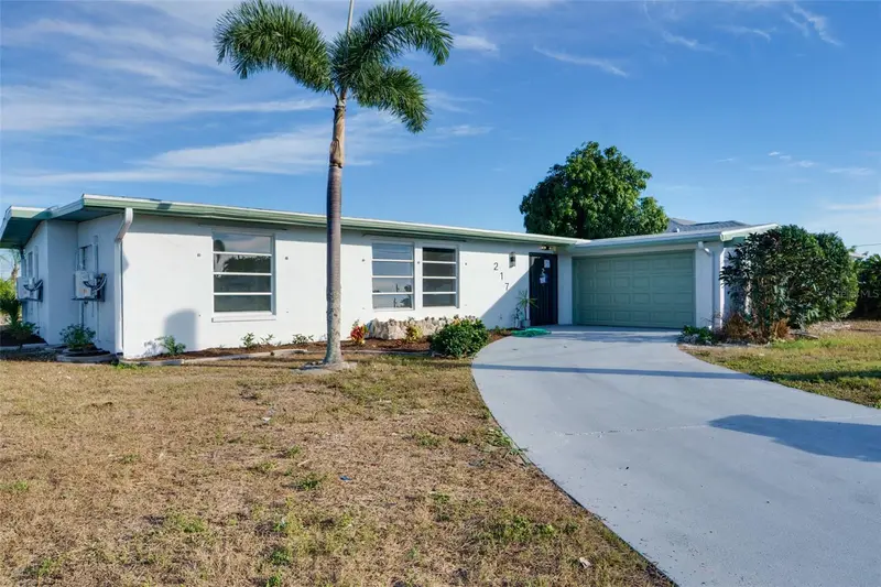 217 W Tarpon Blvd Nw, FL