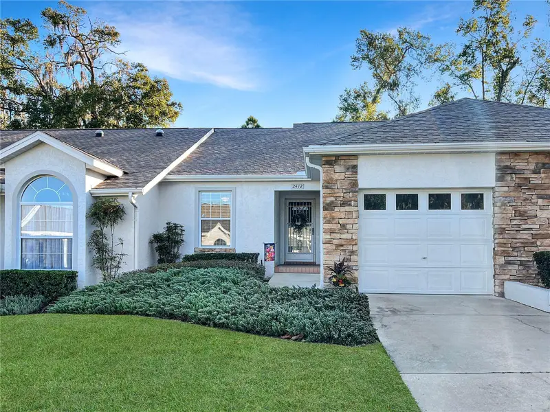 2412 Se 17th Cir, FL