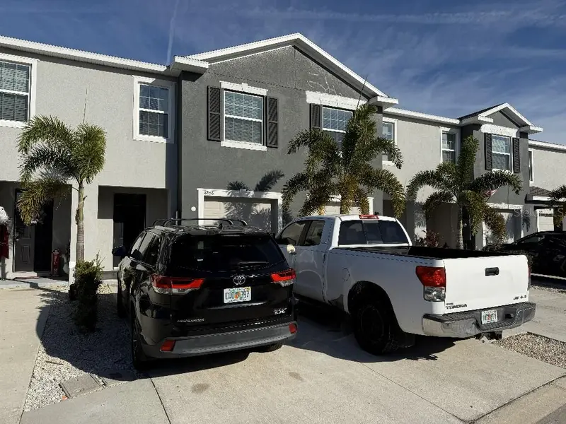 8868 Milestone Dr, FL