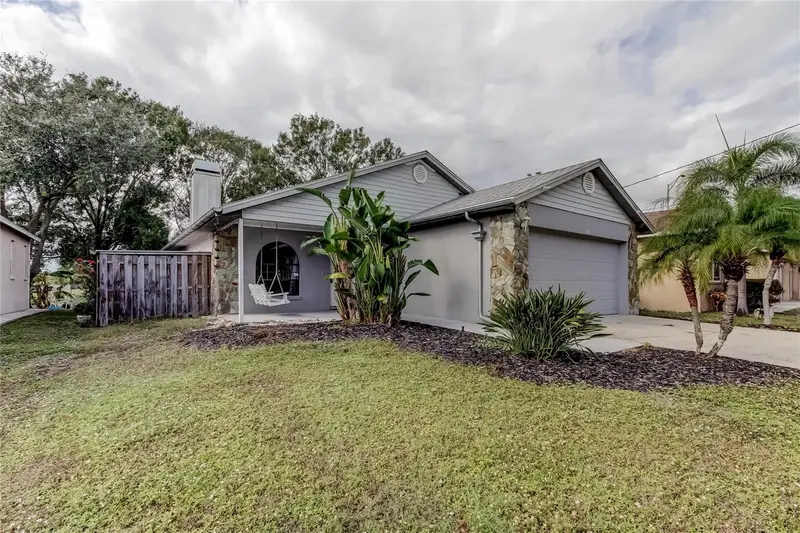 Oldsmar listing