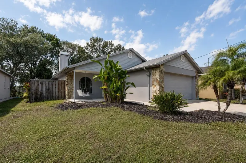 206 Bedford St, FL