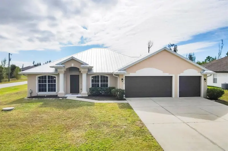 15117 Lyneburg Ave, FL