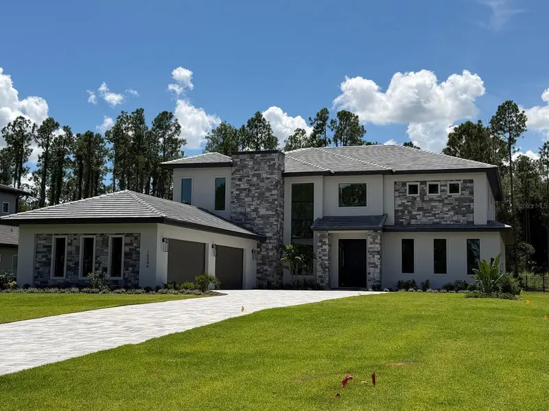 15544 Pendio Dr, FL