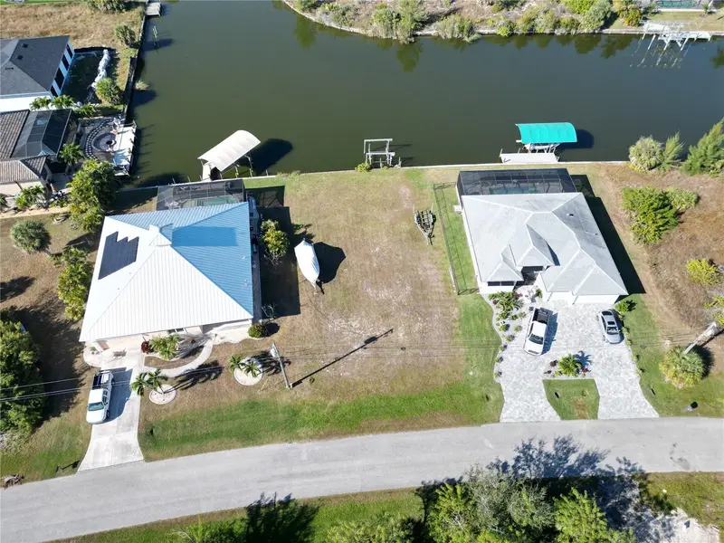 8050 Arlewood Cir, FL
