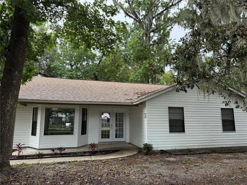 3585 N Hiawatha Ter, FL