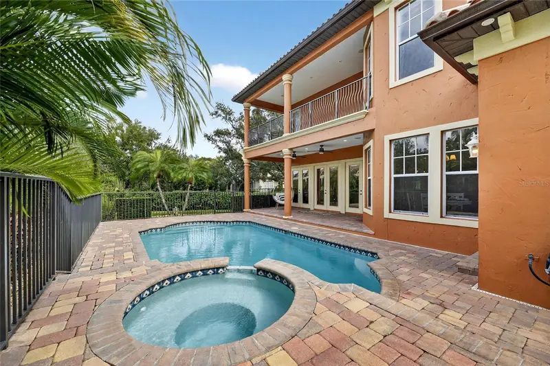 5910 La Rosa Ln, FL