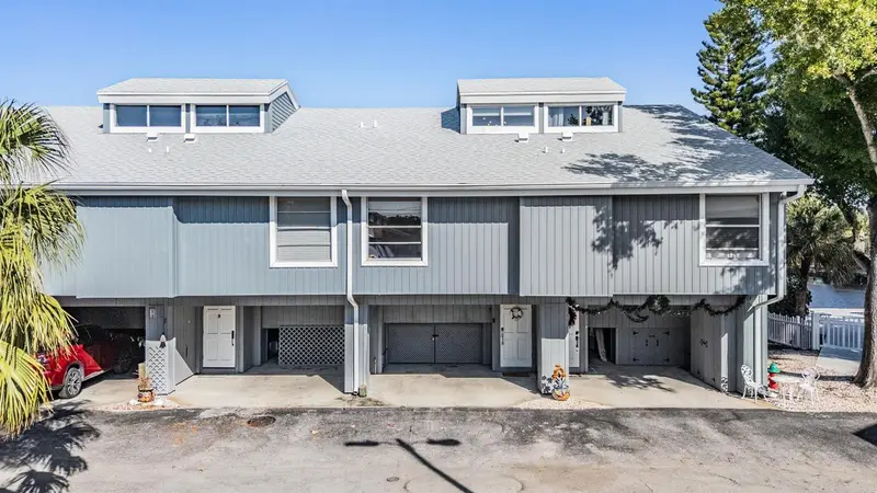 200 Meres Blvd #16, FL