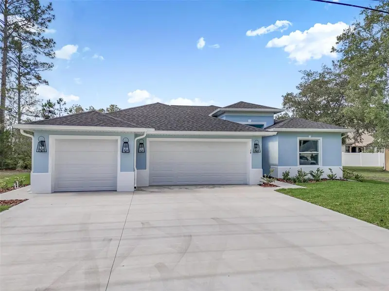 14 White Birch Ln, FL