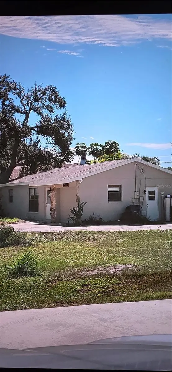 5208 Florida Road, FL
