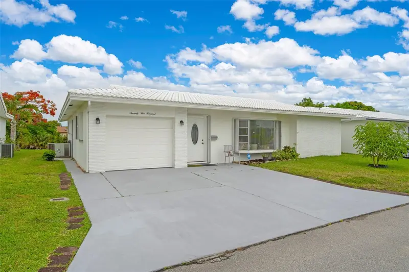 7500 Nw 66th Ter, FL