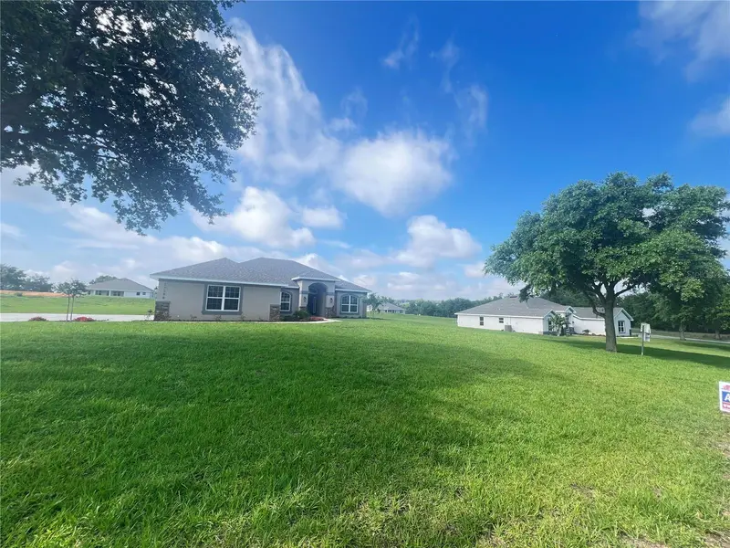 37298 Hidden View Cir, FL