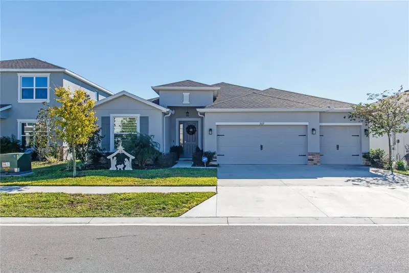 7629 Broad River Ave, FL