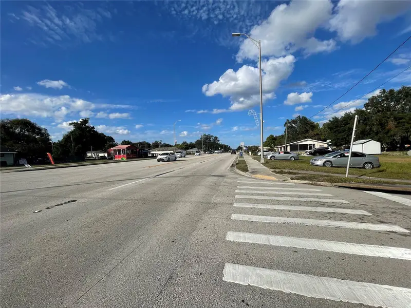 7 4th St Se, FL