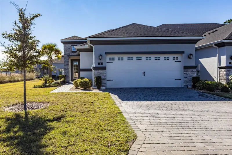 3 Newhaven Ln, FL