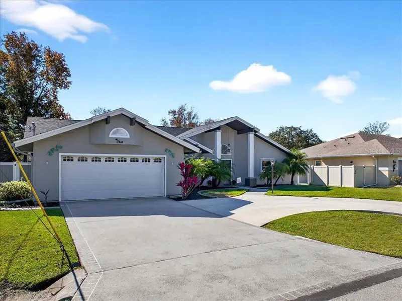 53 Westridge Ln, FL
