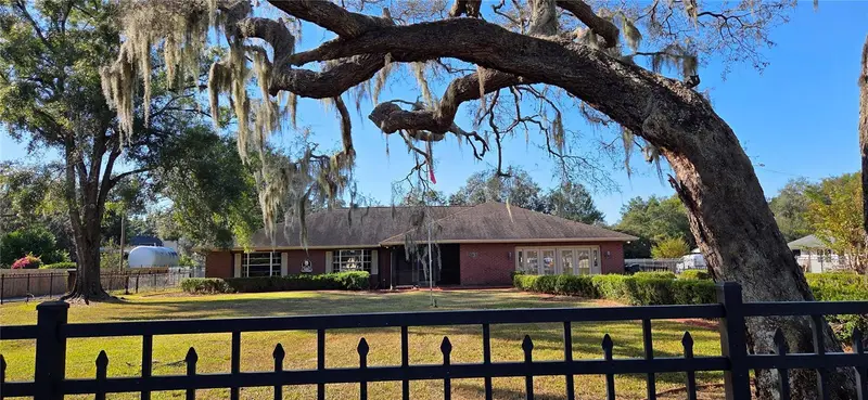 1702 S Miller Rd, FL