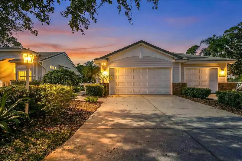 7608 Whitebridge Gln, FL