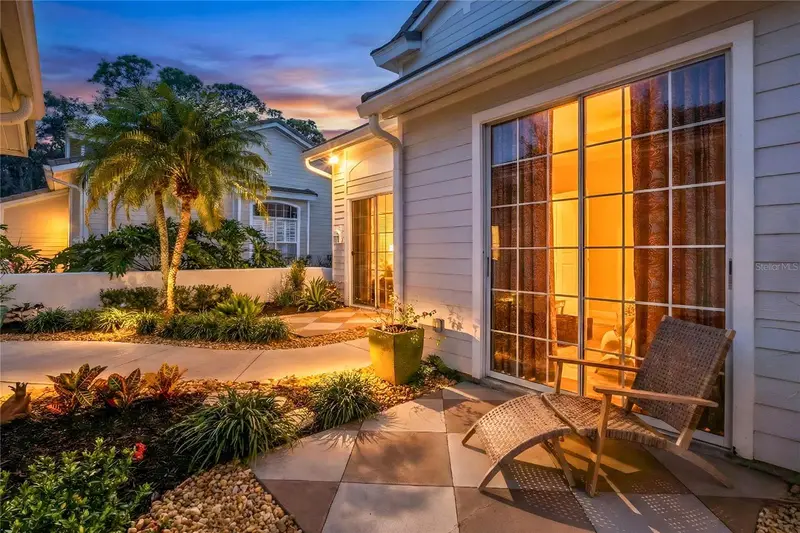 7608 Whitebridge Gln, FL