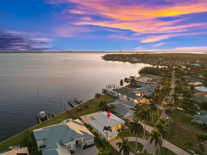 264 Bayshore Dr, FL
