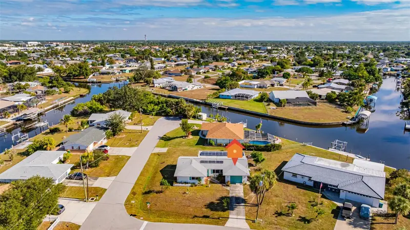 199 Carlisle Ave Nw, FL