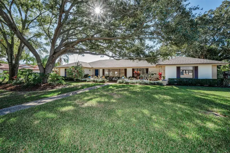 2391 Roberta Ln, FL