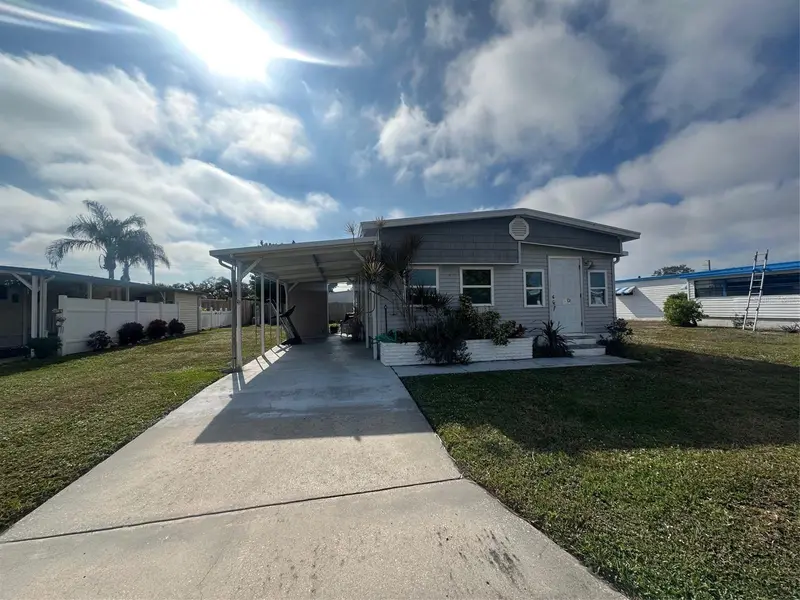 204 52nd Avenue Plz E, FL
