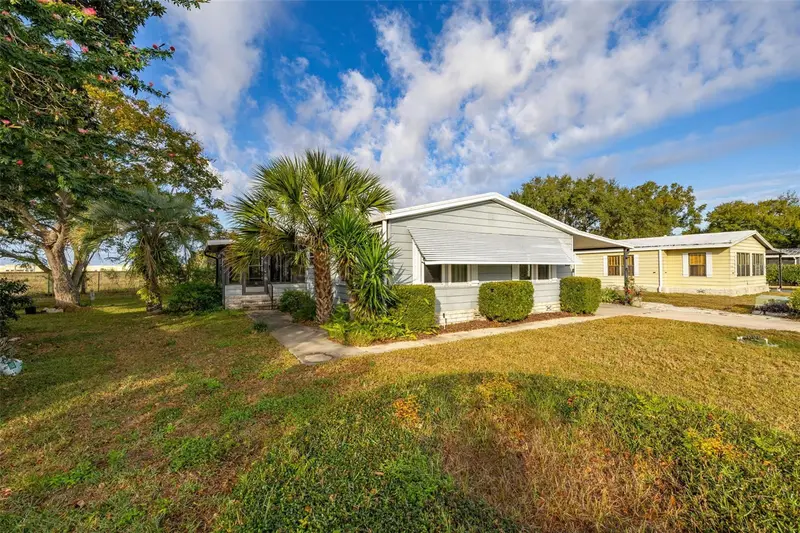 2118 Canopy Cir, FL