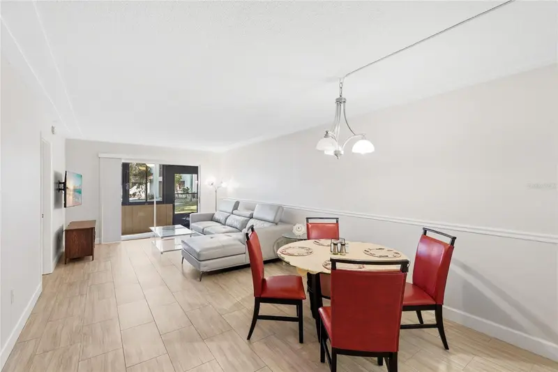 2300 Stickney Point Rd #102, FL