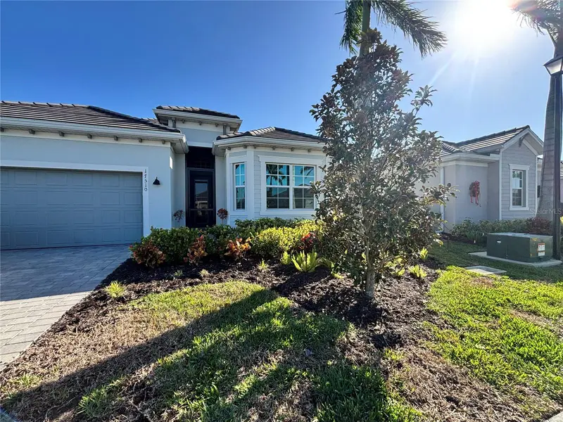 17510 Jadestone Ct, FL