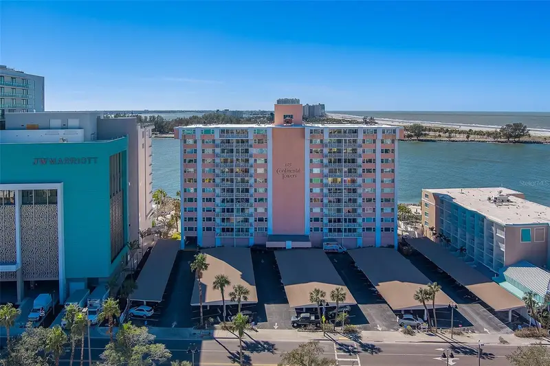 675 S Gulfview Blvd #Ph1, FL