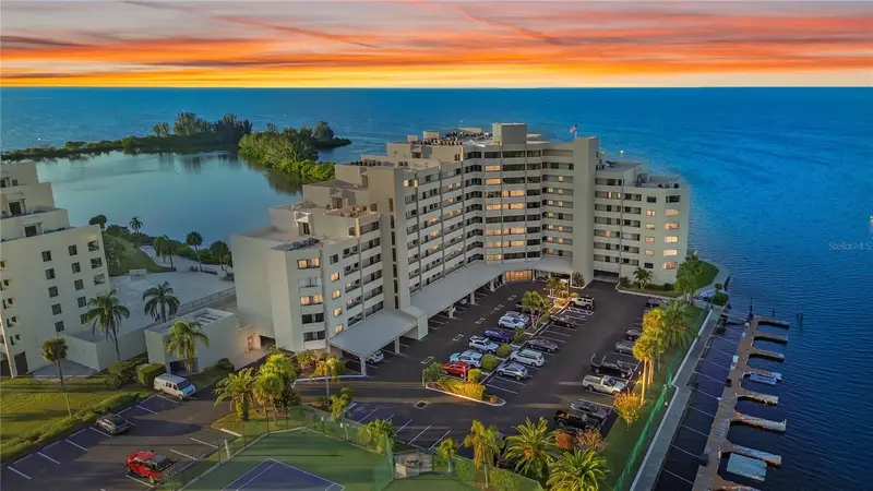 6035 Sea Ranch Dr #415, FL
