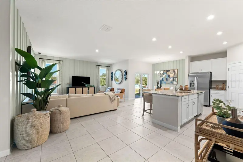 1778 Blue Lagoon Cir, FL