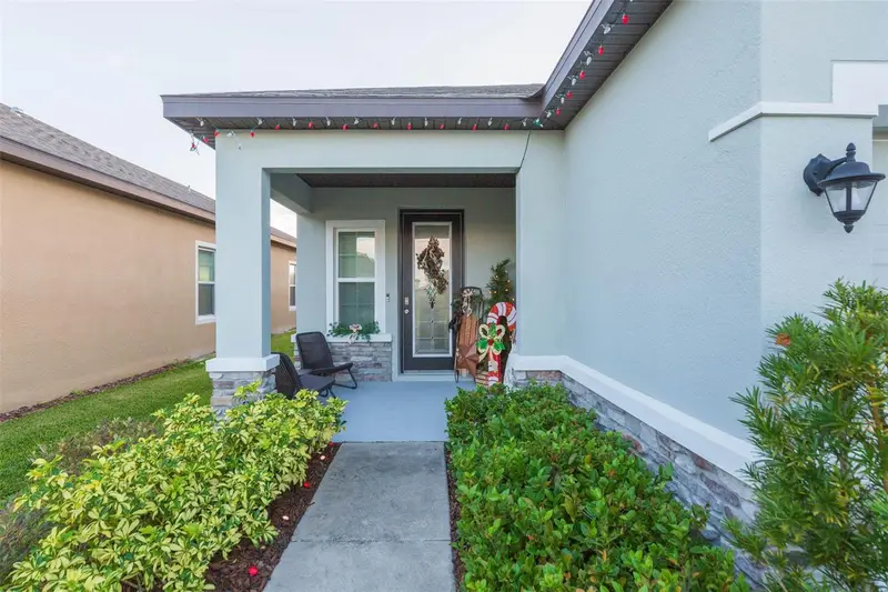 31088 Jazz Leaf Pl, FL