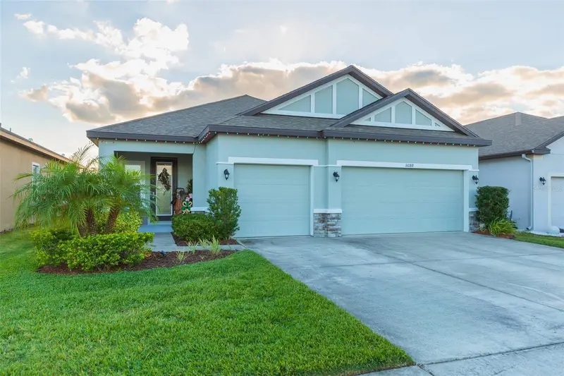 31088 Jazz Leaf Pl, FL
