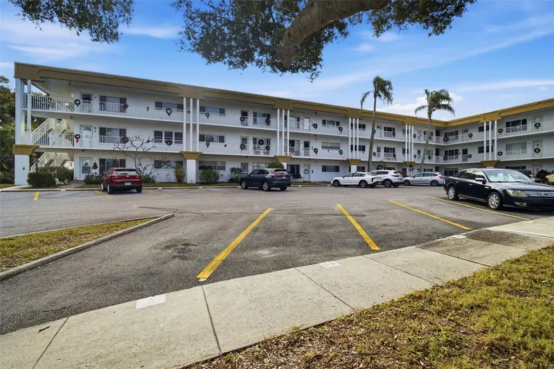 2431 Canadian Way #47, FL