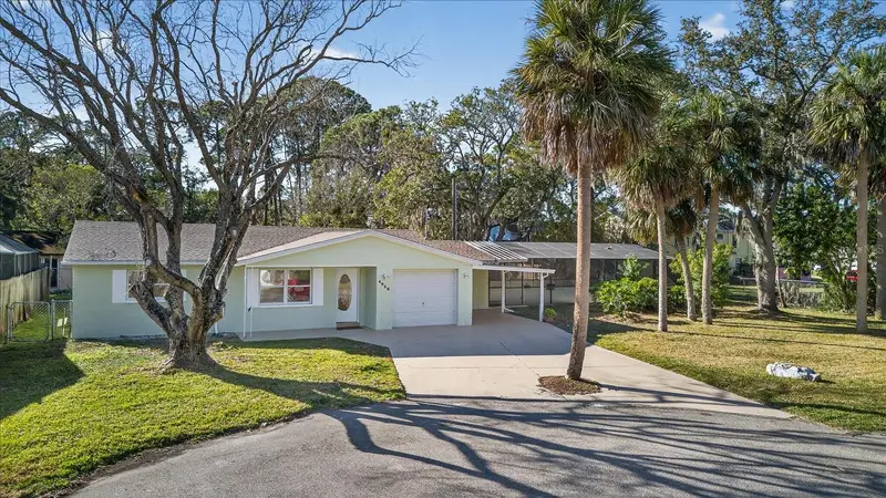 4928 Amherst Ct, FL