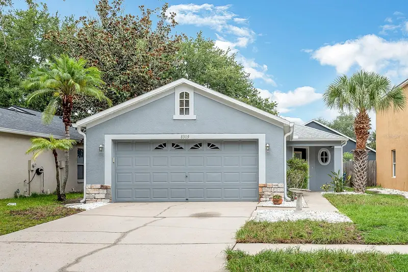 8309 Quarter Horse Dr, FL