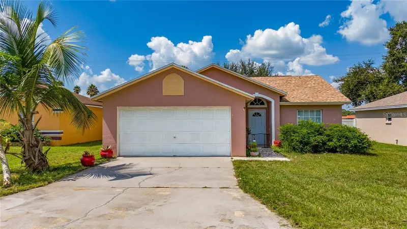 871 Reflections Loop E, FL