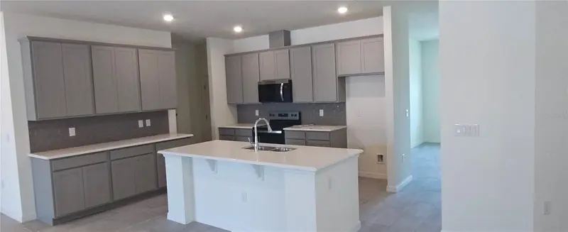 51 Kankakee Trl, FL