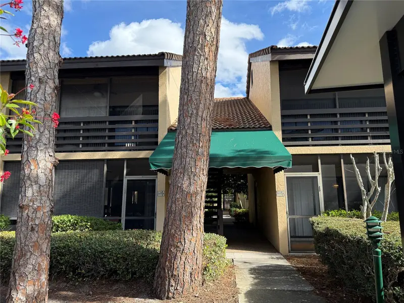 5697 Ashton Lake Dr #6, FL