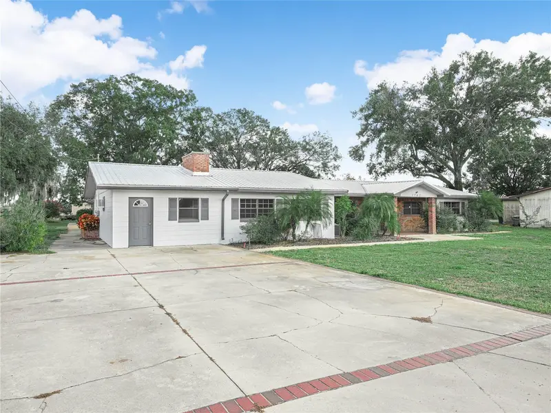 1761 Hwy 630 W, FL