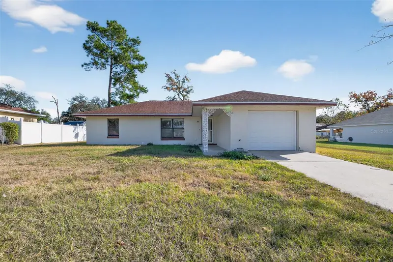 329 Marion Oaks Crse, FL