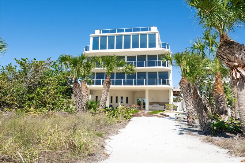 534 Beach Rd, FL