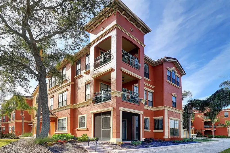 2730 Via Tivoli #334b, FL