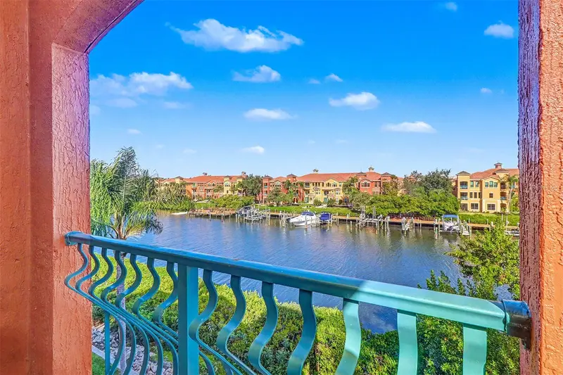 2730 Via Tivoli #334b, FL