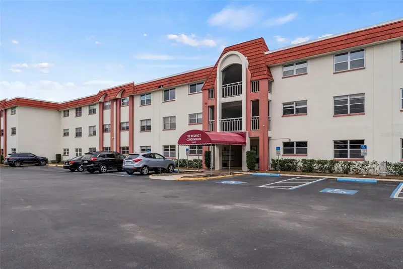 1860 Massachusetts Ave Ne #206, FL