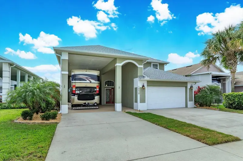 16638 Citrus Pkwy, FL