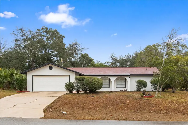 2 Blaine Tree Pl, FL